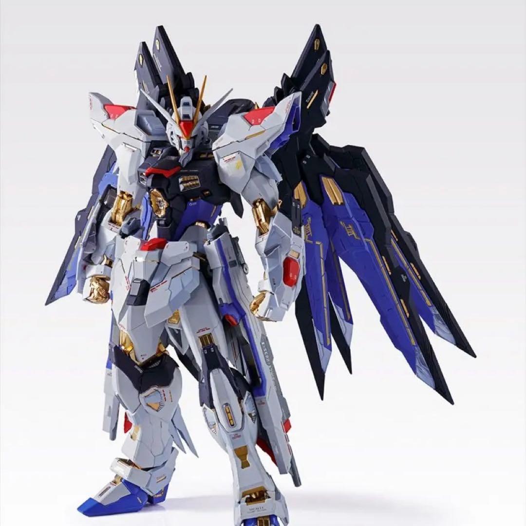 メタルビルド　ストライクフリーダムガンダム SOUL BLUE Ver.光の翼