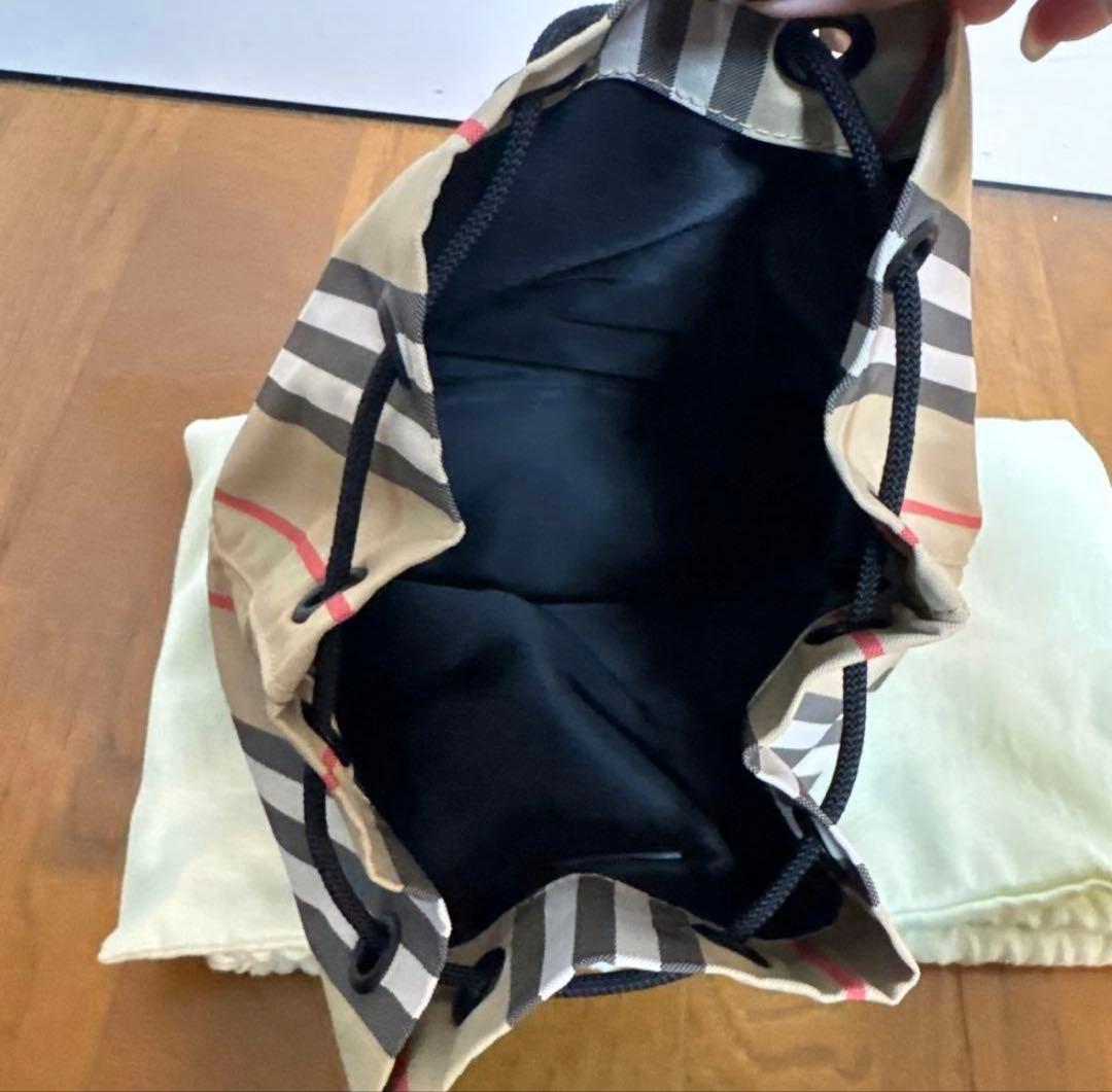 BURBERRY バーバリーアイコンストライプ ドローコードポーチ　巾着