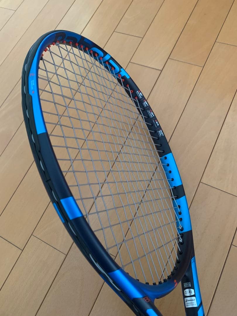 バボラ　ピュアドライブ98 (2023) グリップ2