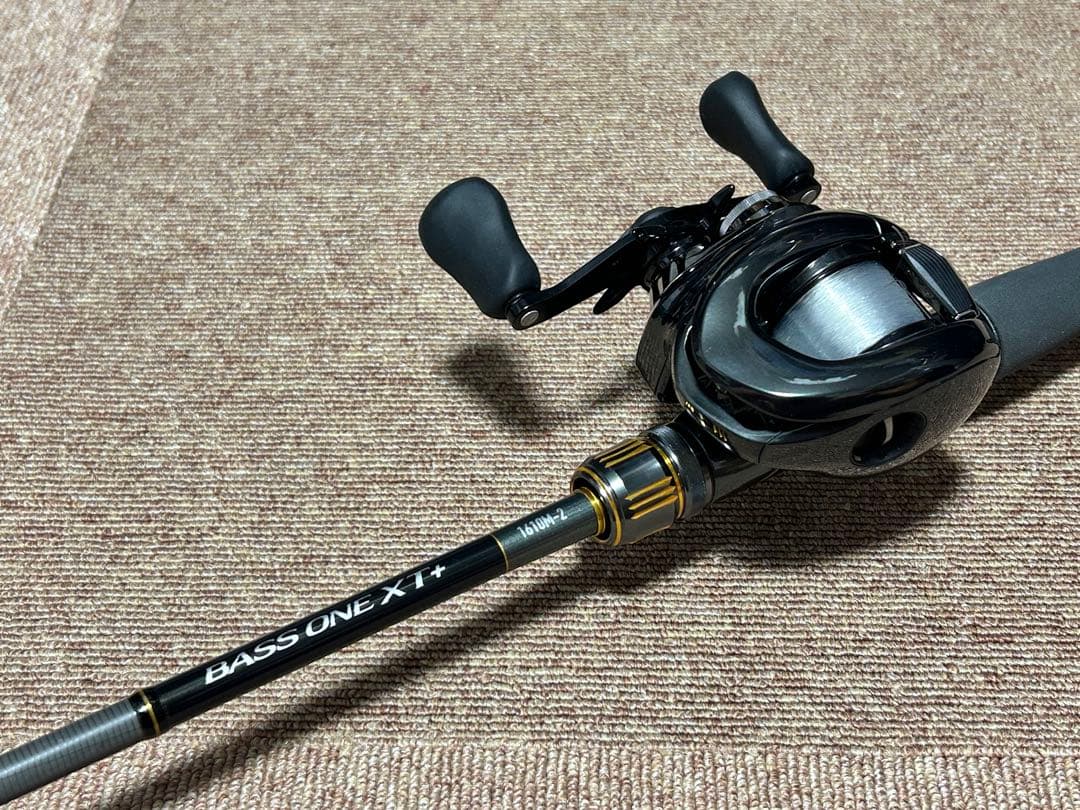 【未使用品】　シマノ BASS ONE XT+ 1610M-2 ロッドケース