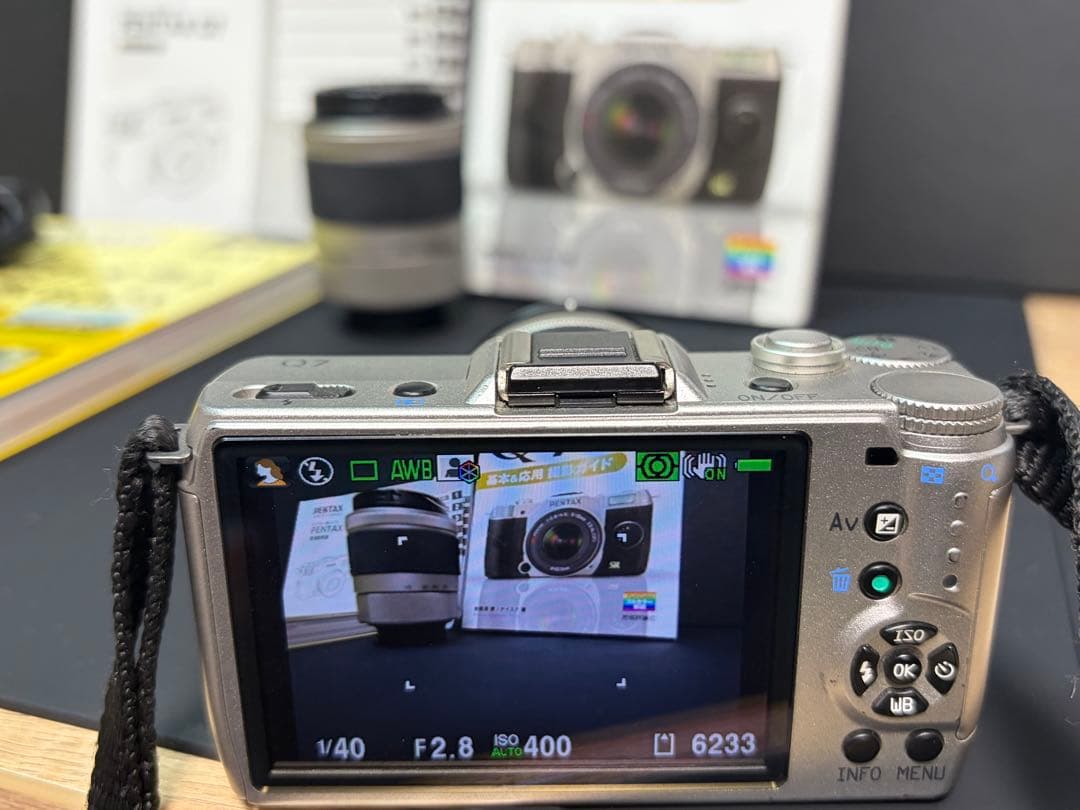 PENTAX Q7 デジタル一眼レフ ダブルレンズ　本体と付属品