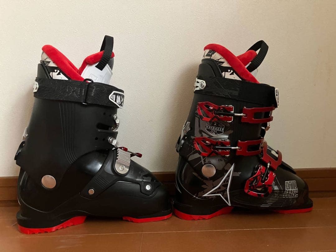 ATOMIC スキーブーツ　WAYMAKER 25.5cm ウォークモード付