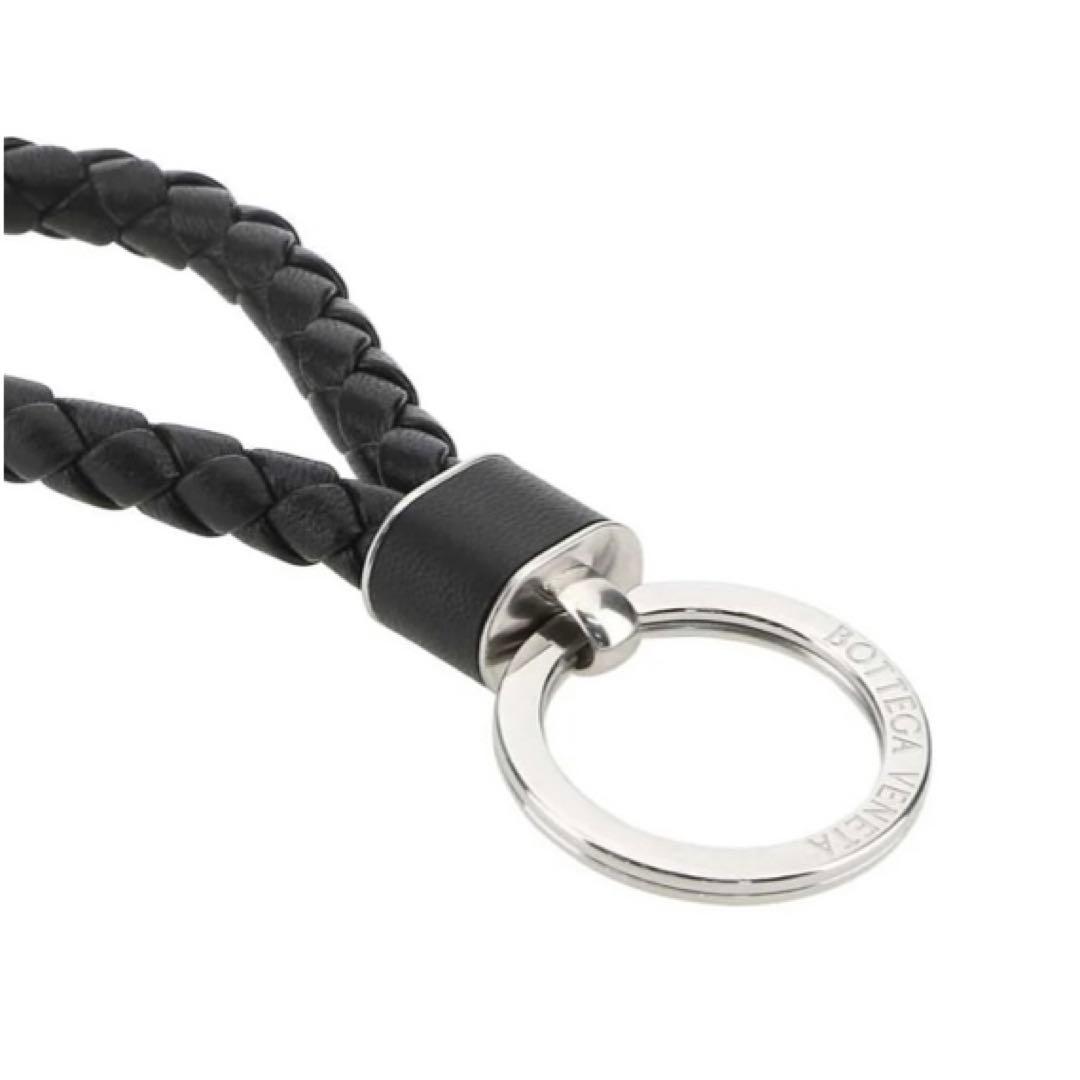 BOTTEGA VENETA 編み込みレザーキーホルダー