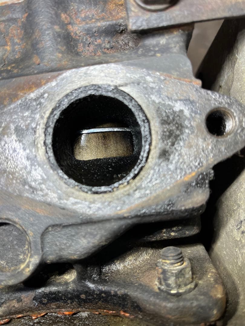 ジムニーsj30実働エンジン引き取り限定