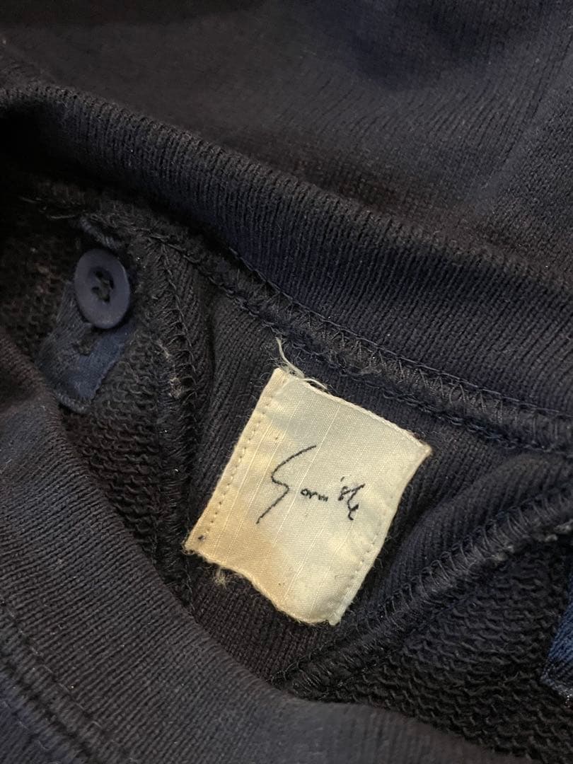 Sorm’ 86 WBAネイビー フード付きパーカー