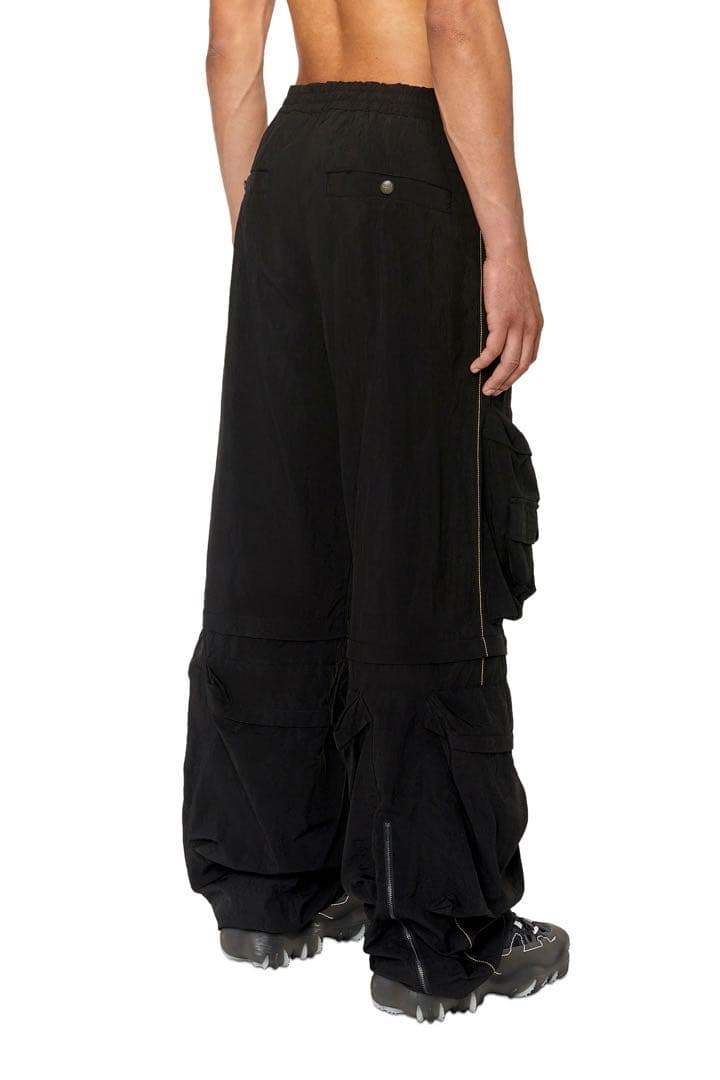 DIESEL パンツナイロンビッグポケット