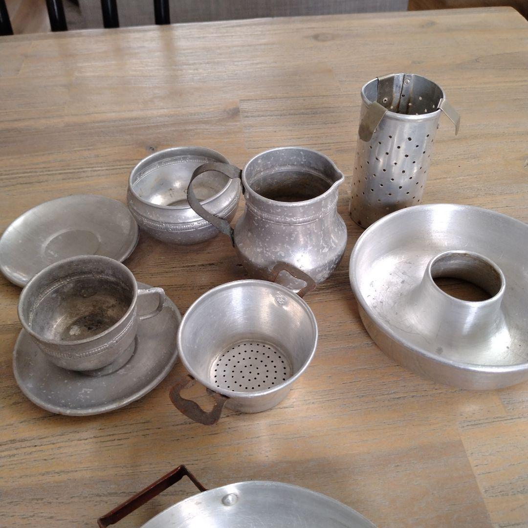 フランスアンティーク/ディネットアルミおままごとセット・ヤカン・鍋他多数