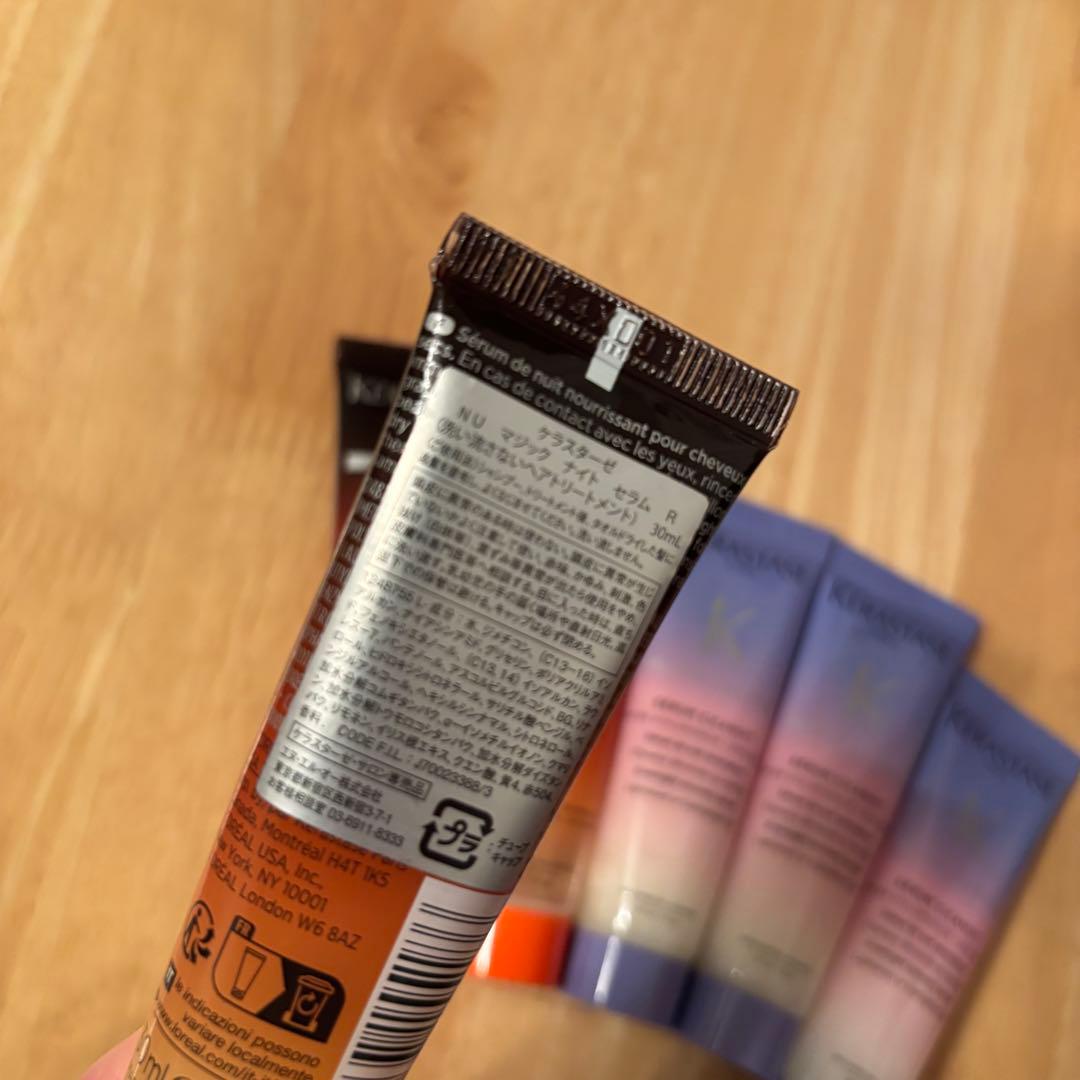 洗い流さないヘアトリートメント　ケラスターゼ　マジックナイトセラム　他