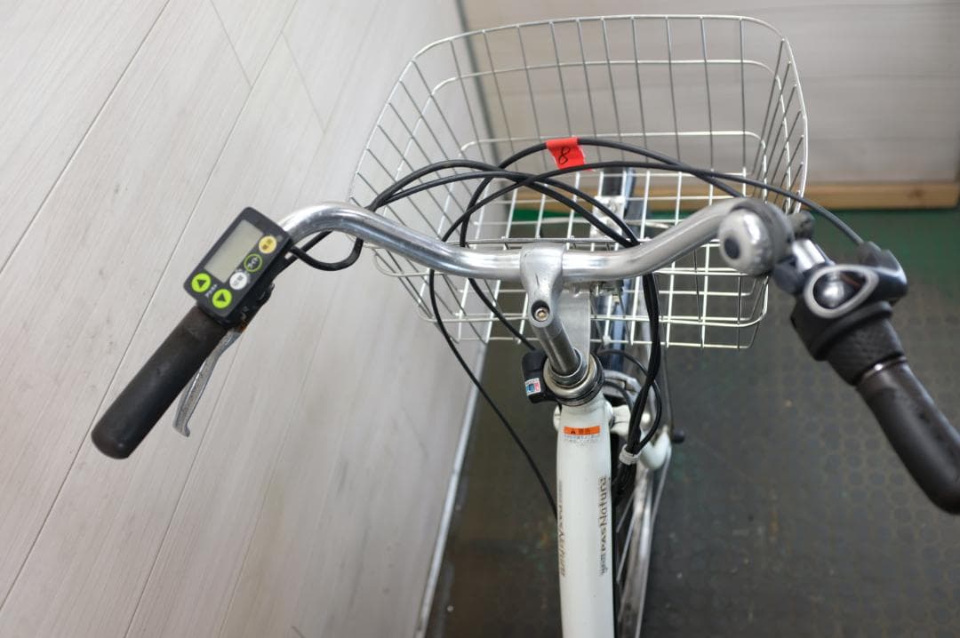 良品ヤマハPAS　Natura 26インチ　3段　8.7Ah（4点灯）充電器あり