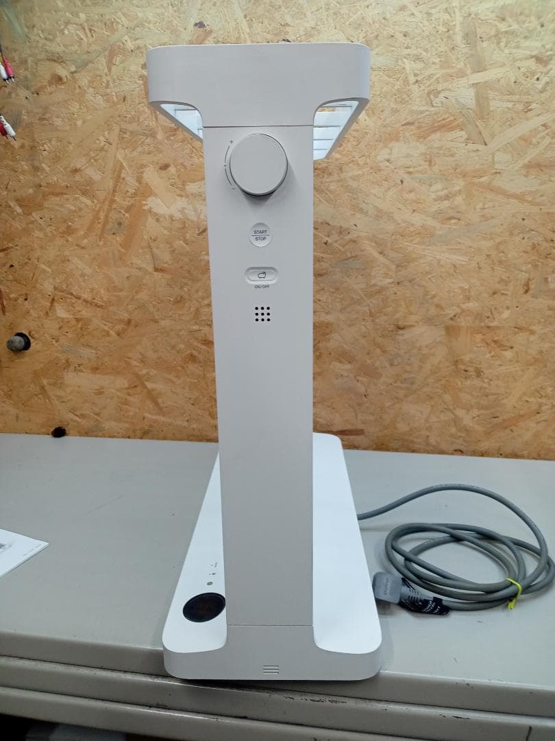 バルミューダ　スマートヒーター2　ESH-1100SD-GW