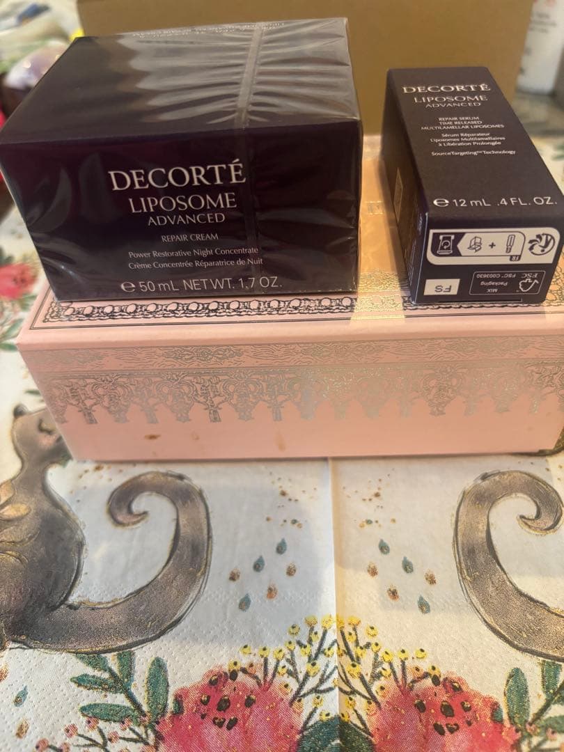 コスメデコルテ　リポソームアドバンスリペアクリーム50g リペアセラム12ml