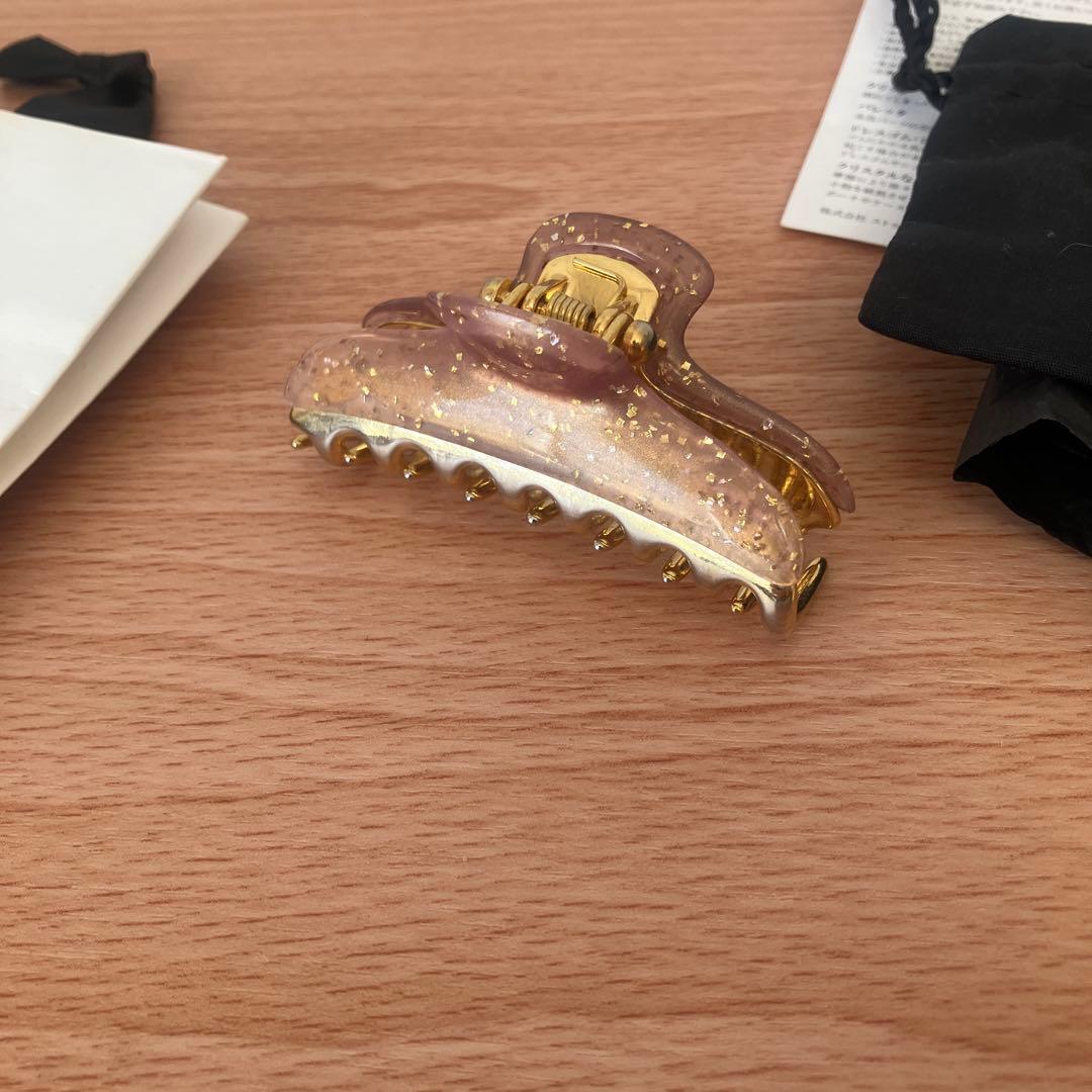 accaヘアクリップ　ラメベージュMサイズ