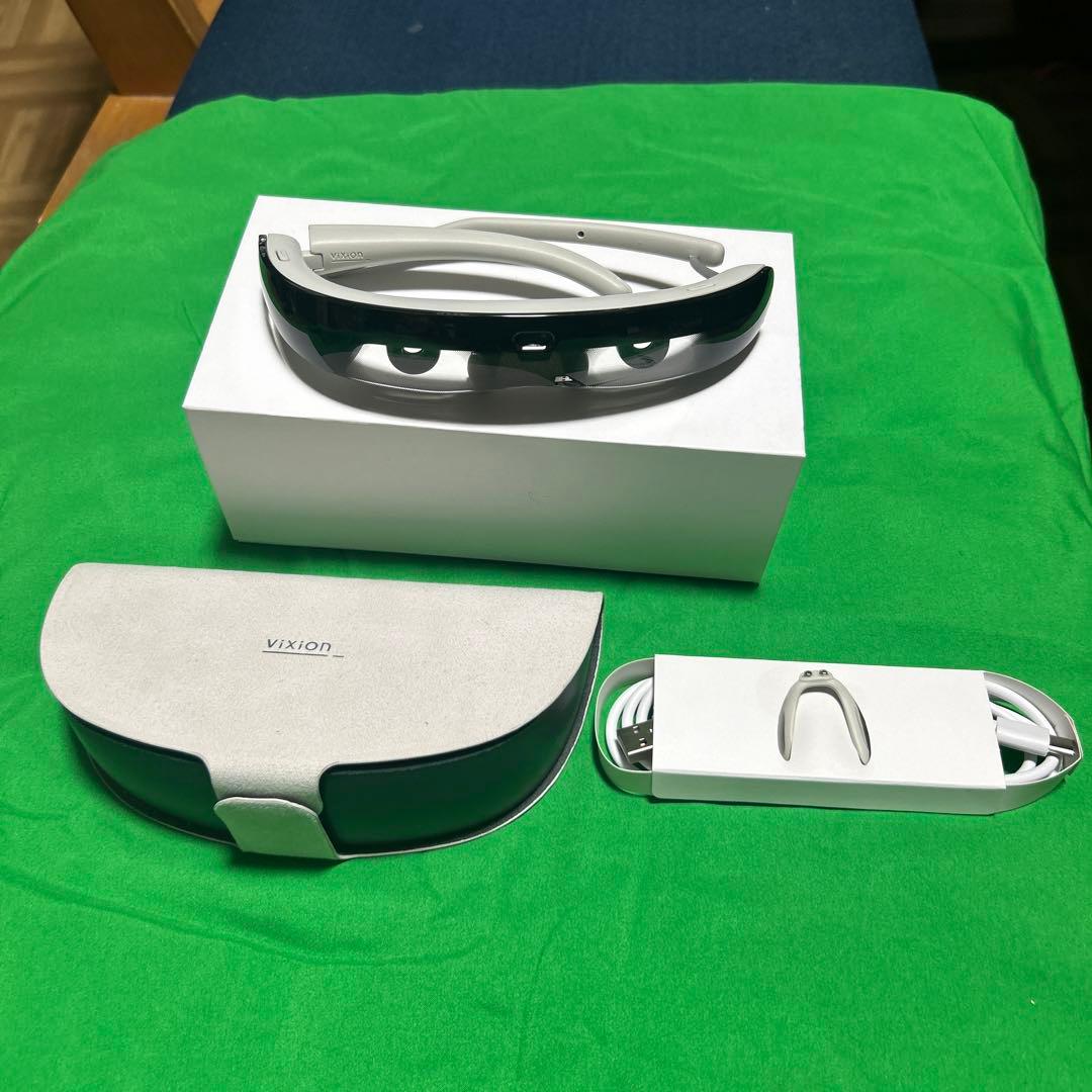 オートフォーカスメガネ　VIXION01