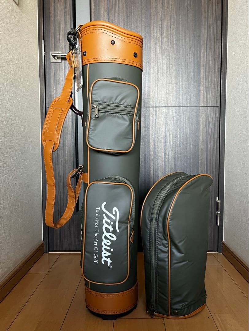 未使用新古品　希少Titleistタイトリスト　キャディバッグ　コンパクトバック