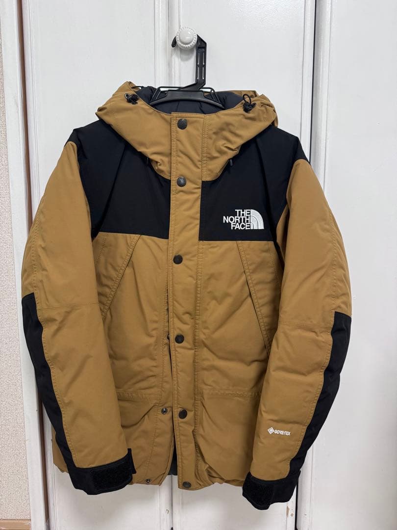 THE NORTH FACE マウンテンダウンジャケット ブラウン/ブラック