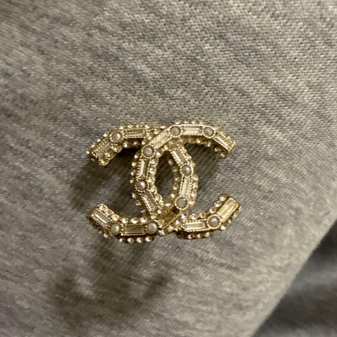 CHANEL ダブルCロゴ ブローチ ゴールド