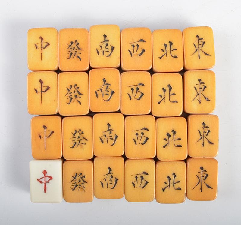 中国　竹嵌　骨牌　背竹牌　麻雀牌　箱付　V　8696