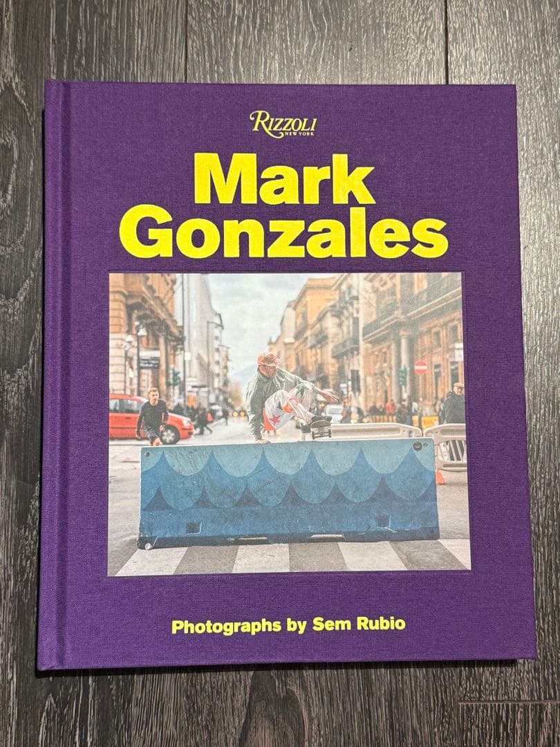 レア★Mark gonzales サイン本 写真集　マークゴンザレス