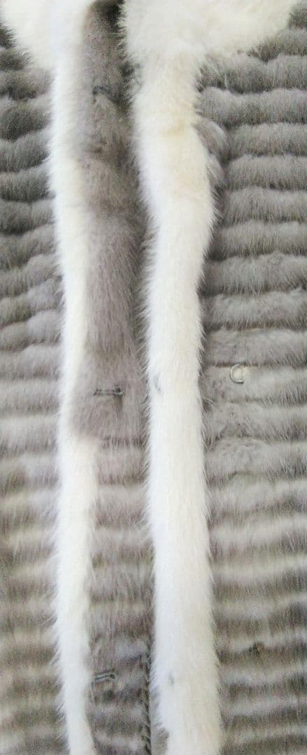 ミンク毛皮コート シルバーグレー