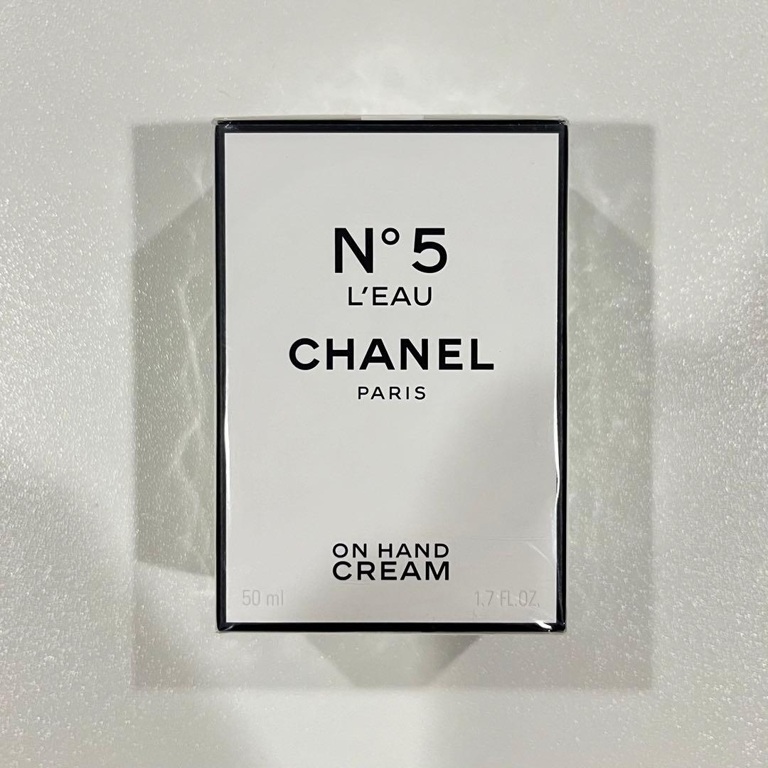 CHANEL ハンドクリーム・ヘアミスト/ショップバッグ付き