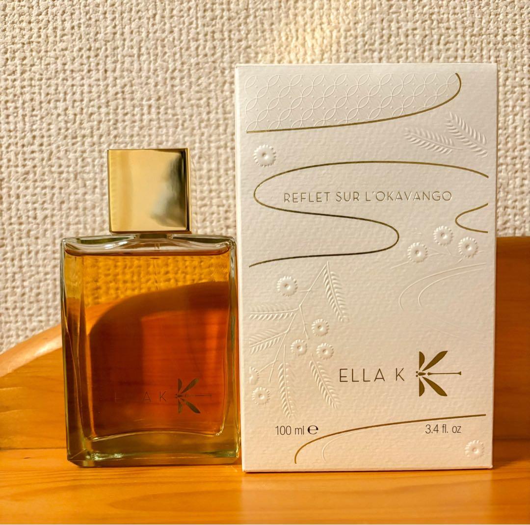 紺ページ　オカバンゴ＆月