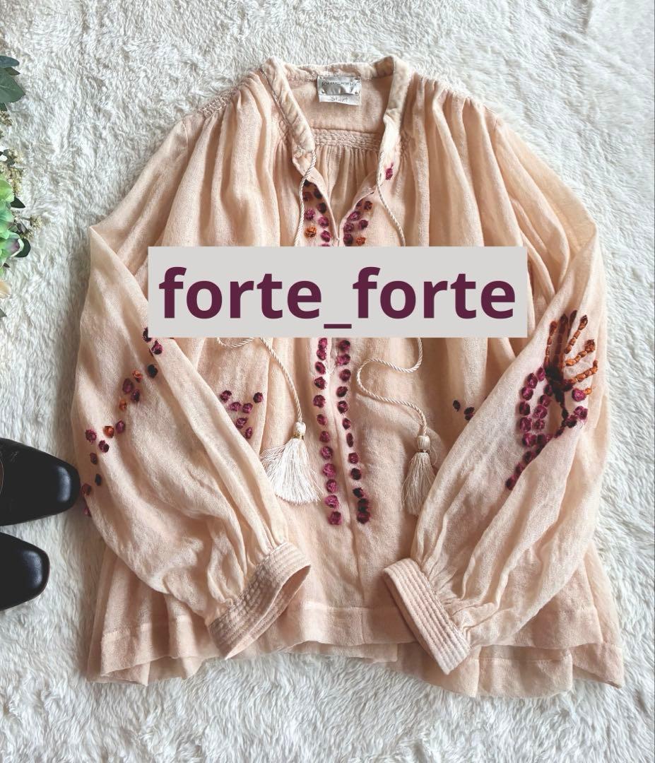 forte_forteフラワー刺繍ウールガーゼブラウス 春向け希少タッセル紐