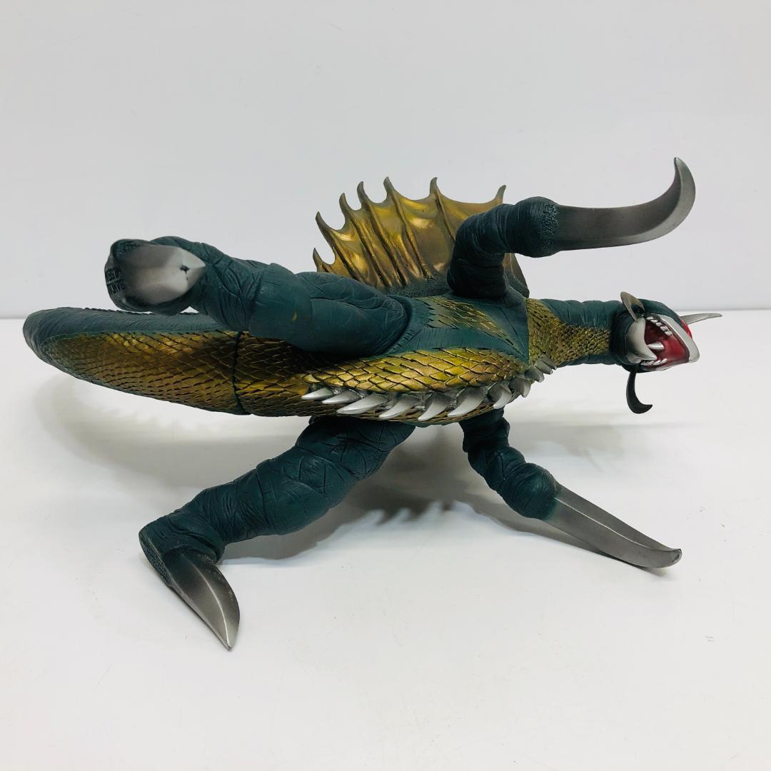 バンダイミュージアム限定 未来怪獣ガイガン フィギュア 希少 m1490