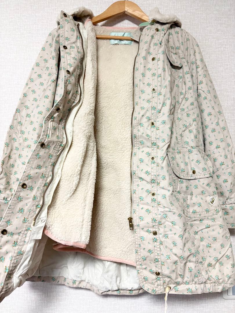 ❤️新品未使用❤️Cherir la femme ライナー付モッズコートMベージュ花