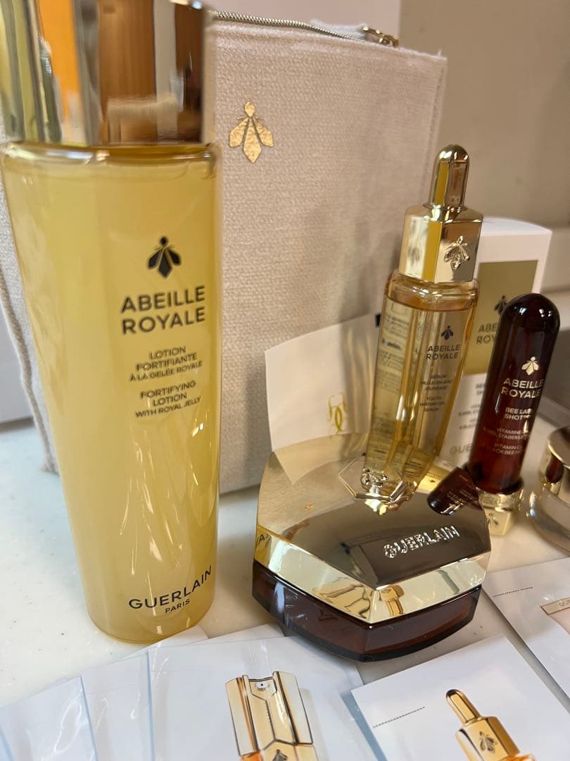 最終値下⭐︎ゲランアベイユロイヤル　ウォータリーオイルセロム　クリーム　ローション