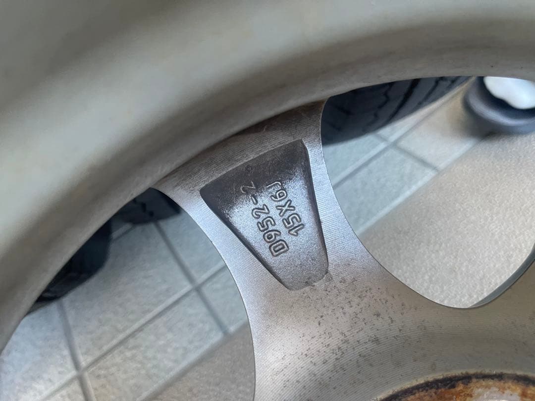 KENDA スタッドレスタイヤ195/65R15インチ