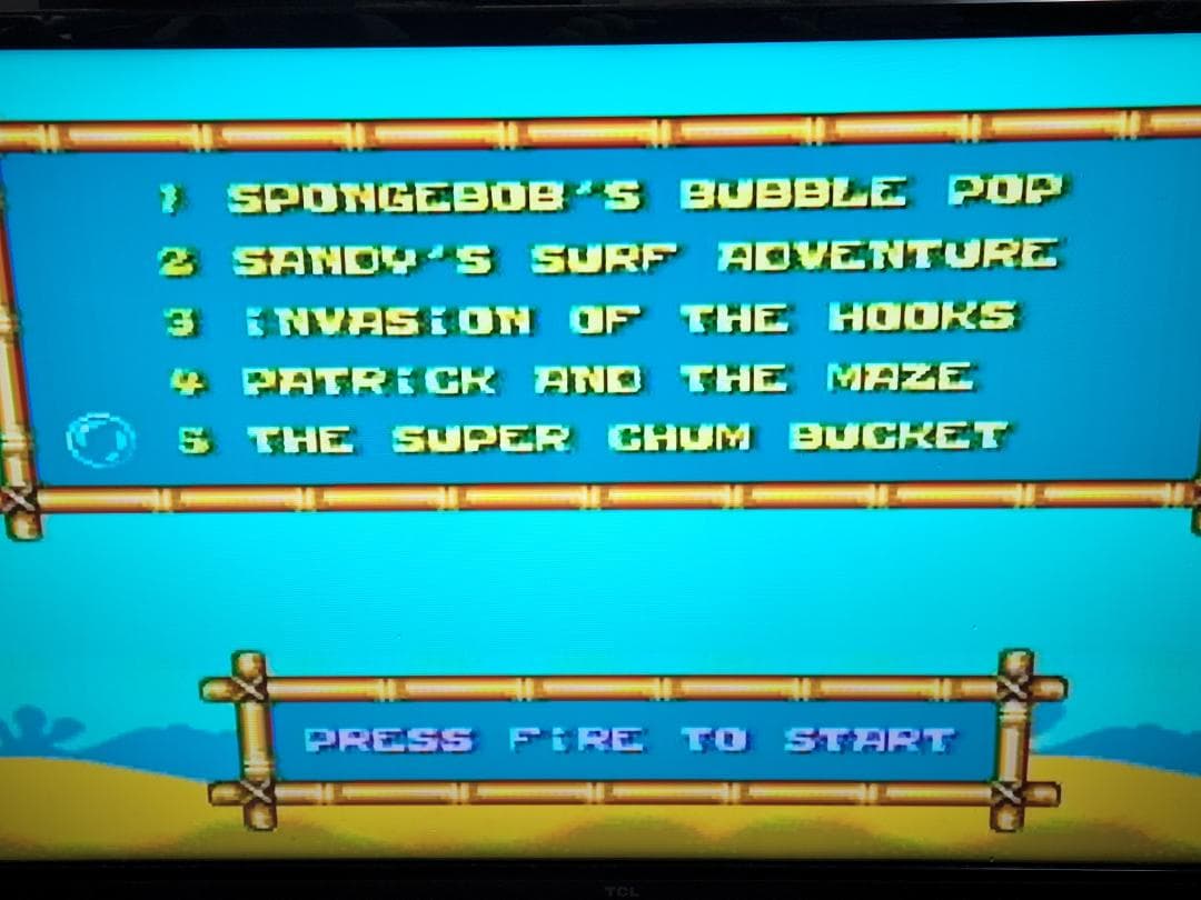 【未使用品】スポンジボブ　TVゲーム（外国製）レトロゲーム風