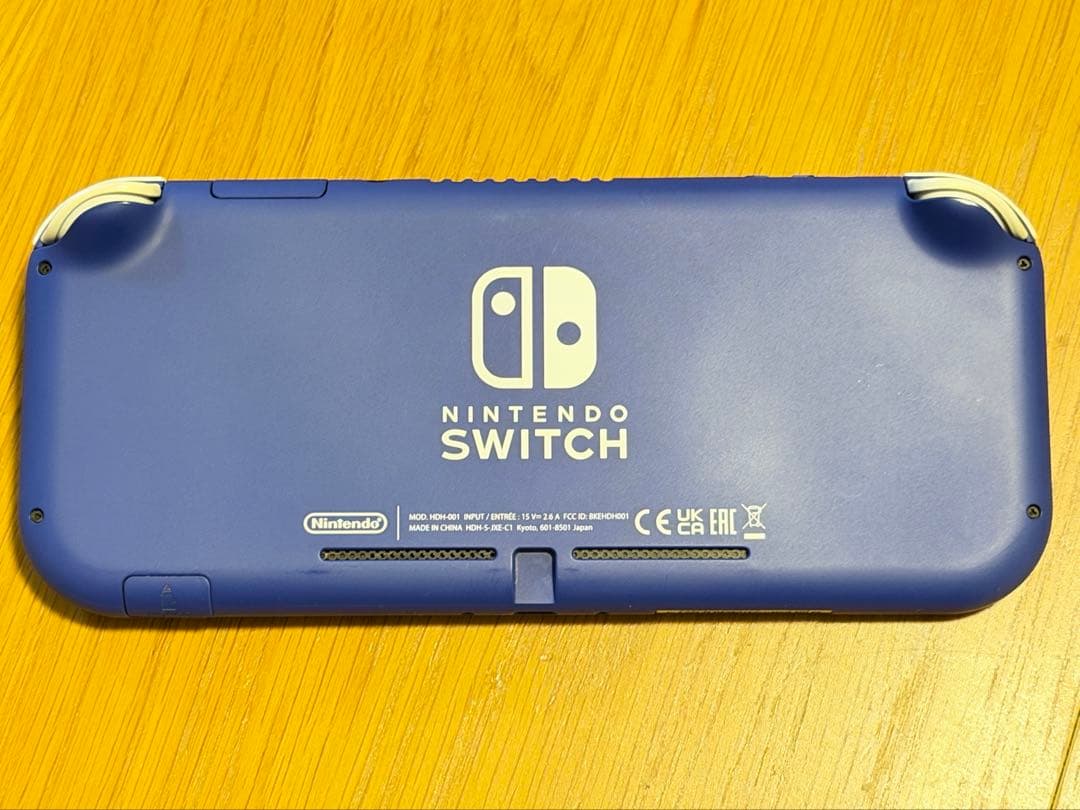 Nintendo Switch Lite ブルー 本体 箱 充電器付き
