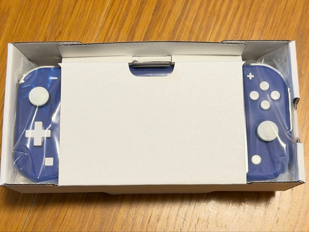 Nintendo Switch Lite ブルー 本体 箱 充電器付き