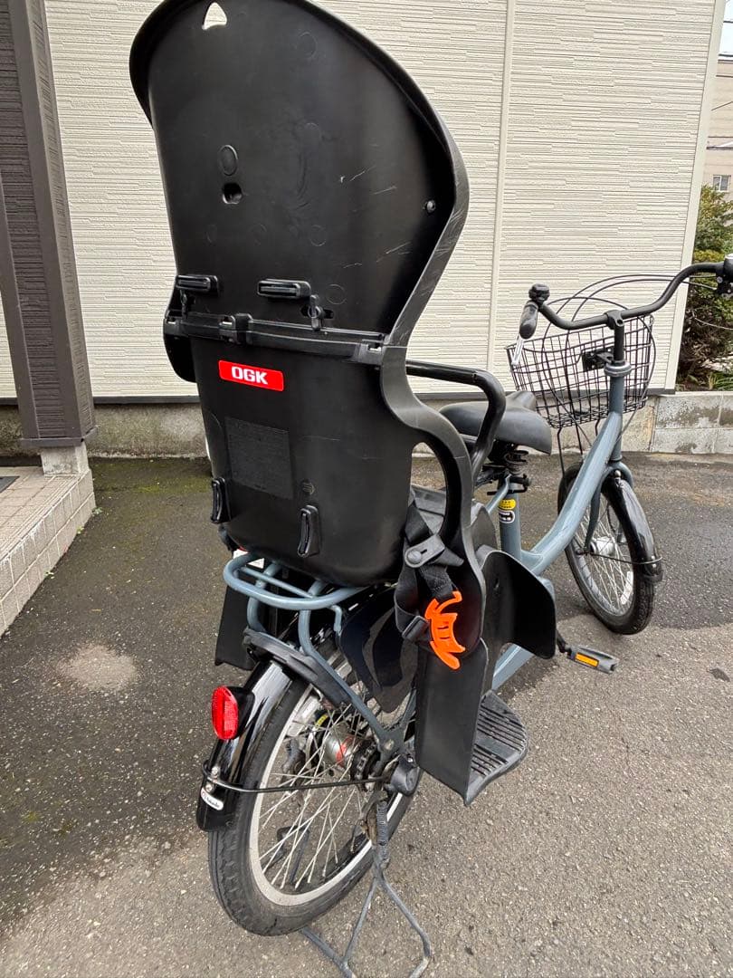 札幌市⭕️手渡しのみ⭕️美品⭕️シティサイクル チャイルドシート付き 20インチ切り替