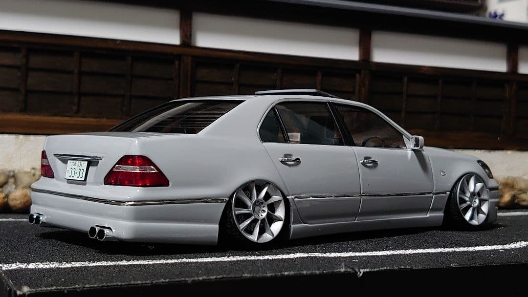 1/24 アオシマ ファブレス 30セルシオ 完成品