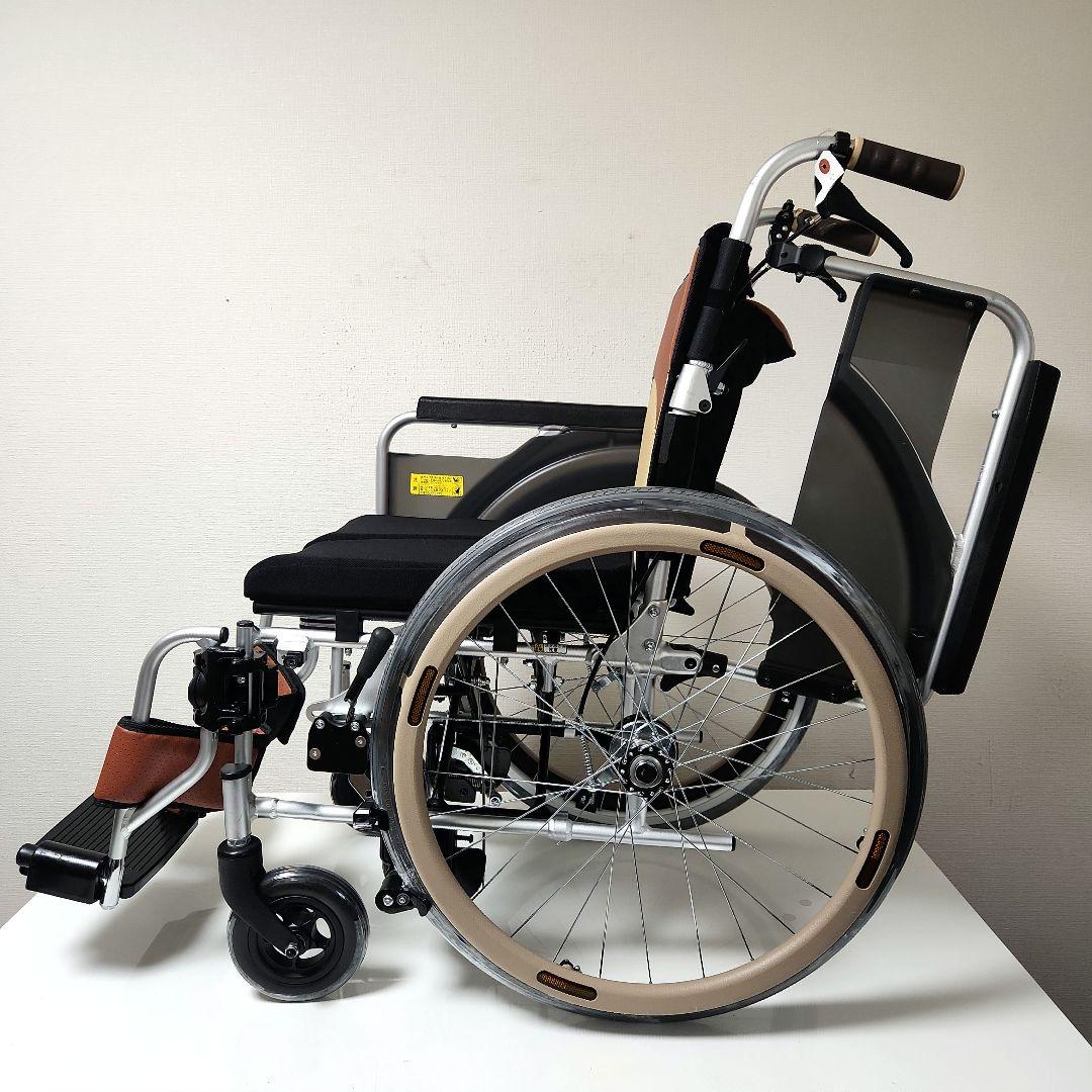 Miki　自走用　多機能　とまっティシリーズ　車椅子　SKT-400B