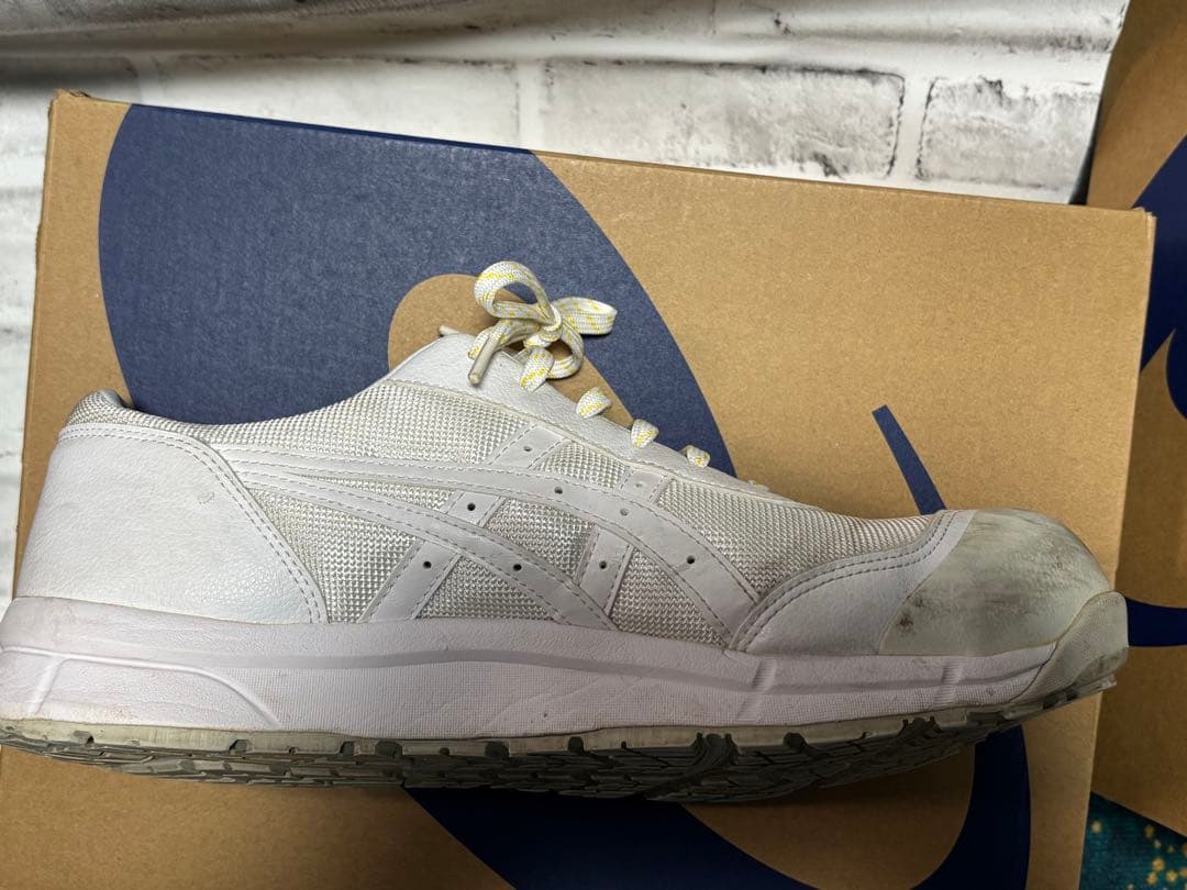 ASICS メッシュ静電安全靴 ホワイト