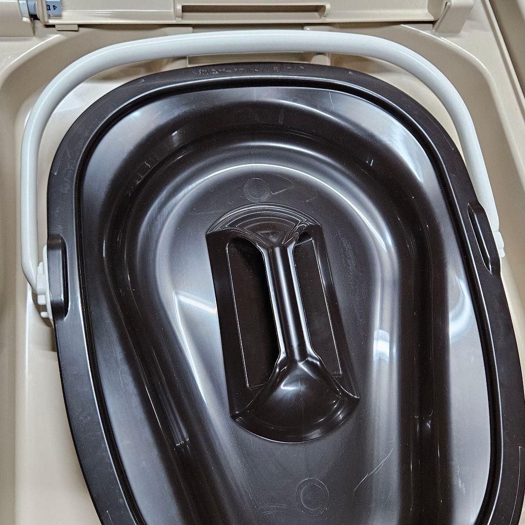 ポータブルトイレ 調整可能な高さ　アロン化成　ジャスピタ