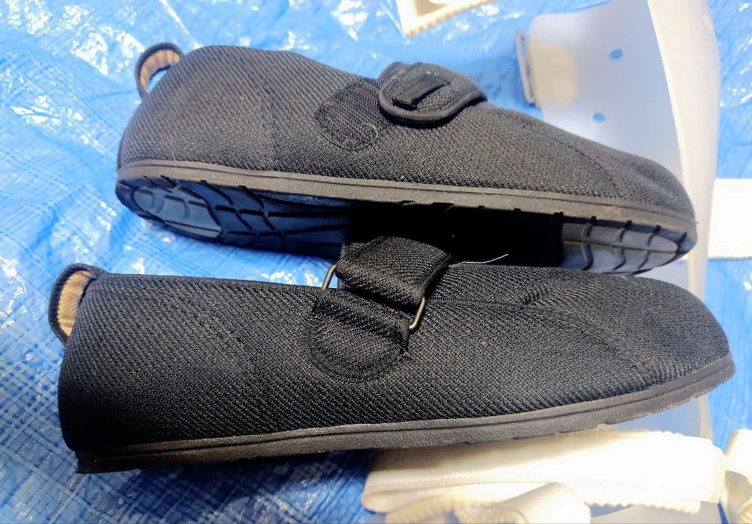 歩行補助具と靴のセット 26.5cmから27cm