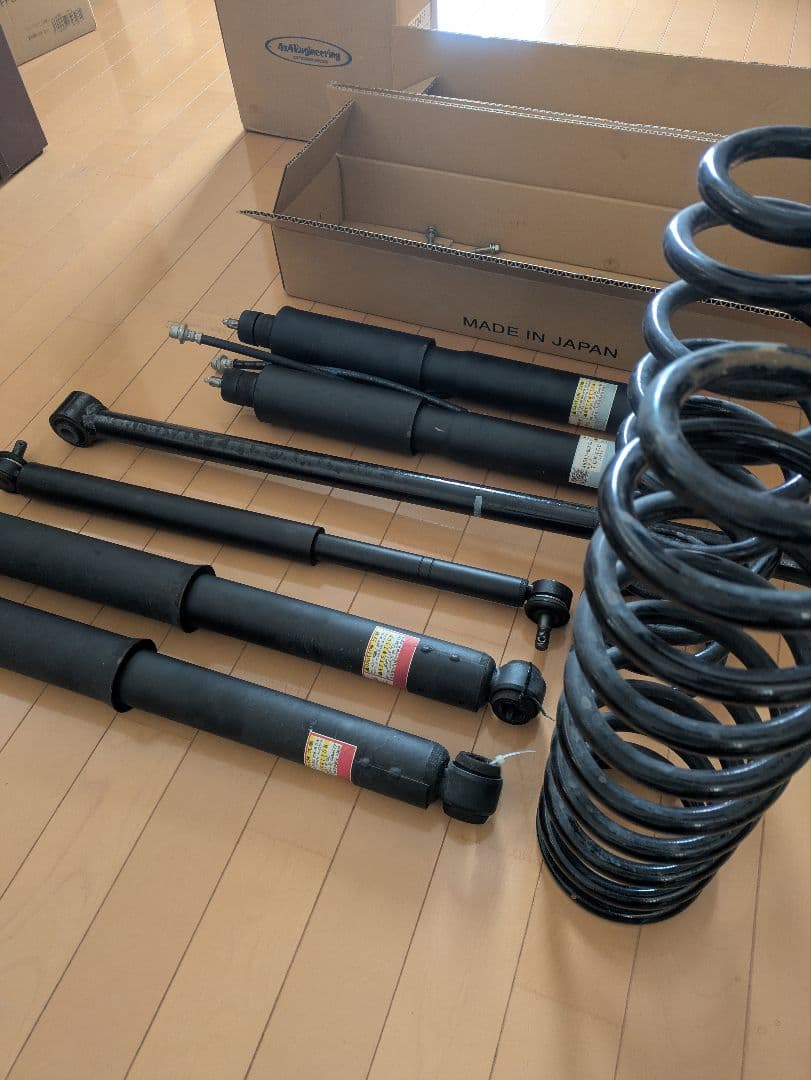 ランクル　gdj76w 中古純正サスペンションキット 一式