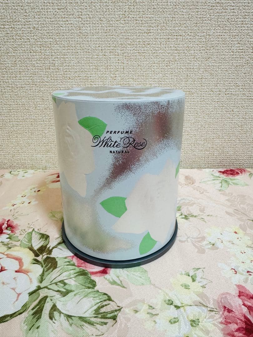 【お試し一滴のみ使用】SHISEIDO White Rose NATURAL