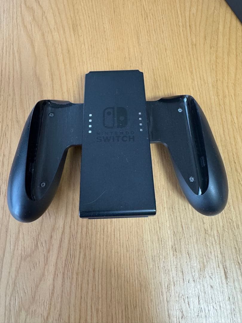 Nintendo Switch本体　フィルム2枚付き