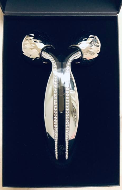 MTG ReFa リファクリスタル スワロフスキー RF-CR1931B 美顔器