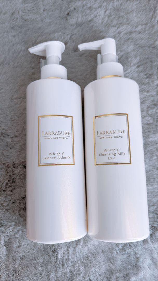 E☆LARRABURE ホワイトCフィーネローション・クレンジングミルク セット