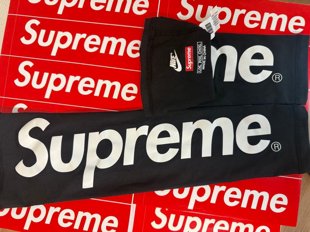 Nike x Supreme アームカバー L/XL ブラック