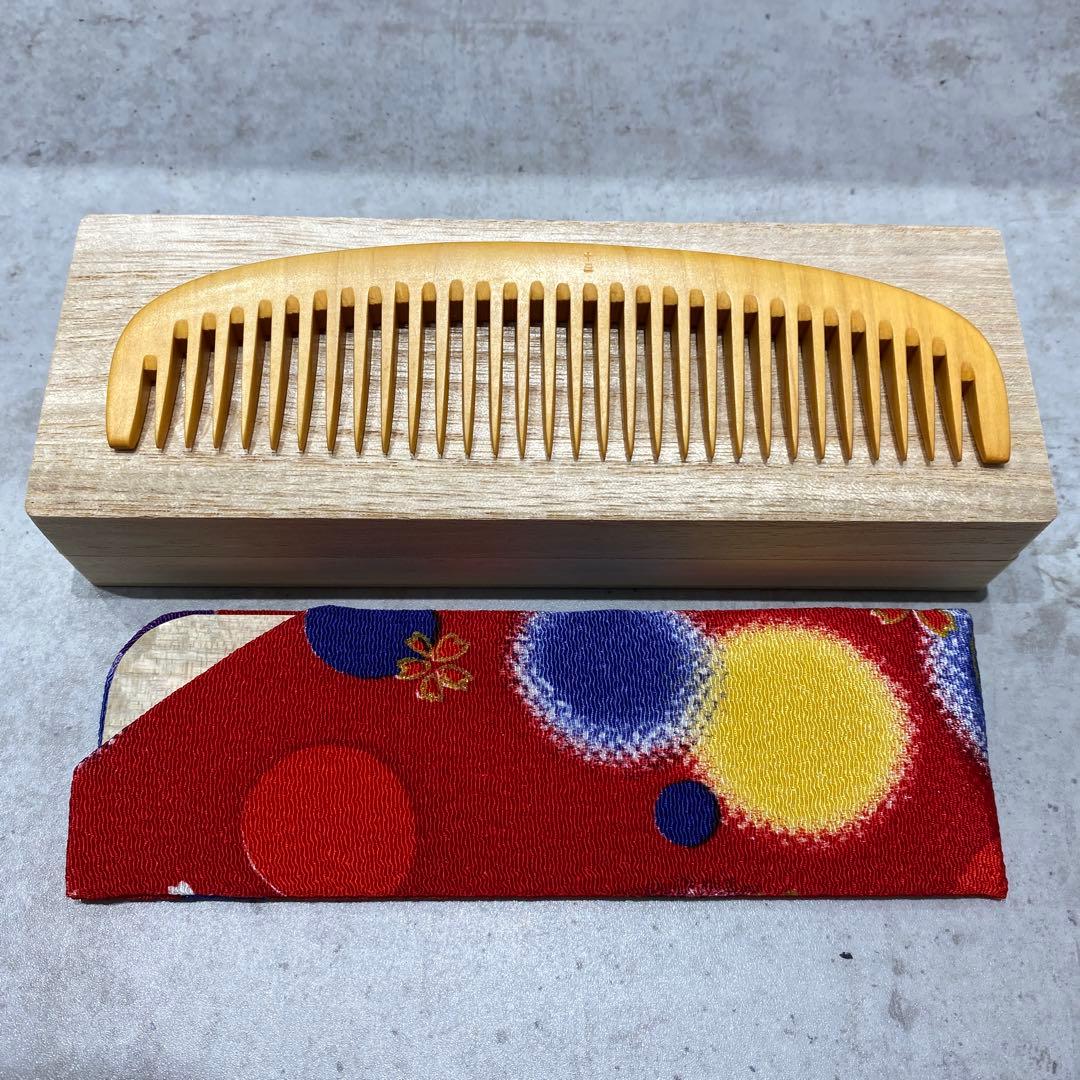 十三や櫛店　つげ櫛