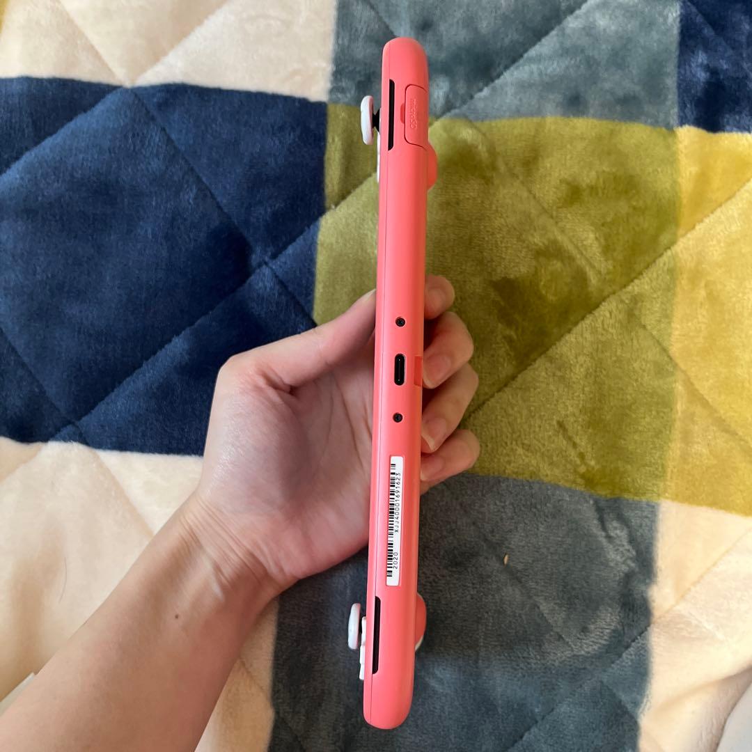Nintendo Switch Lite コーラルピンク 本体のみ