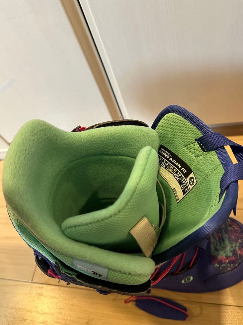 BURTON MINT ブーツ(女性用) パープル　24.5