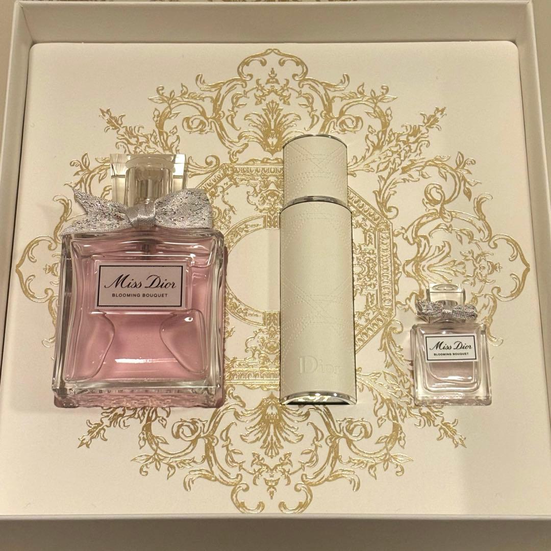 DIORミスディオールブルーミングブーケコフレ