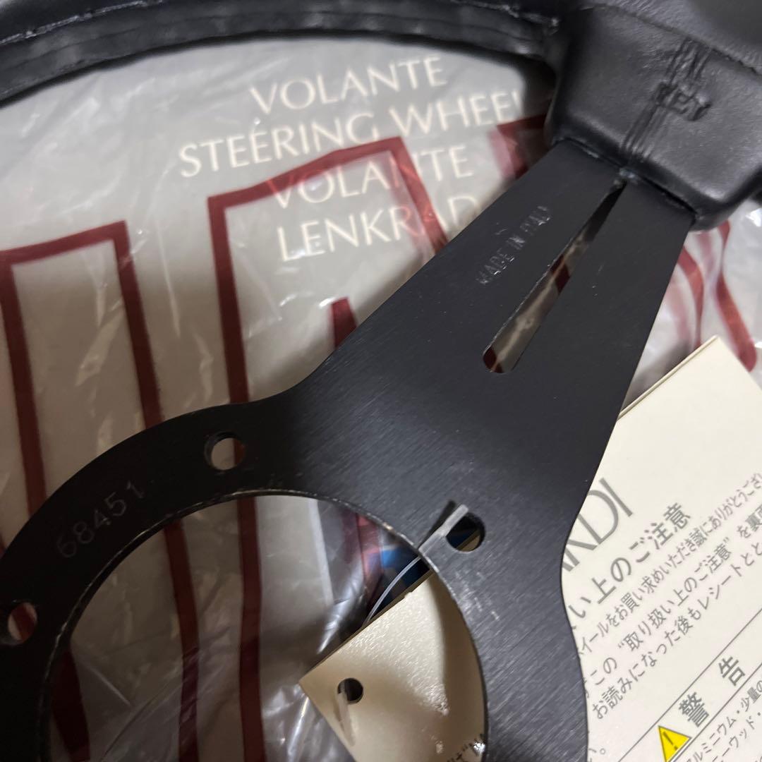 劇レア　新品　ナルディ　クラッシク　３３０ｍｍ　ＮＡＲＤＩ　ＣＬＡＳＳＩＣ 織戸